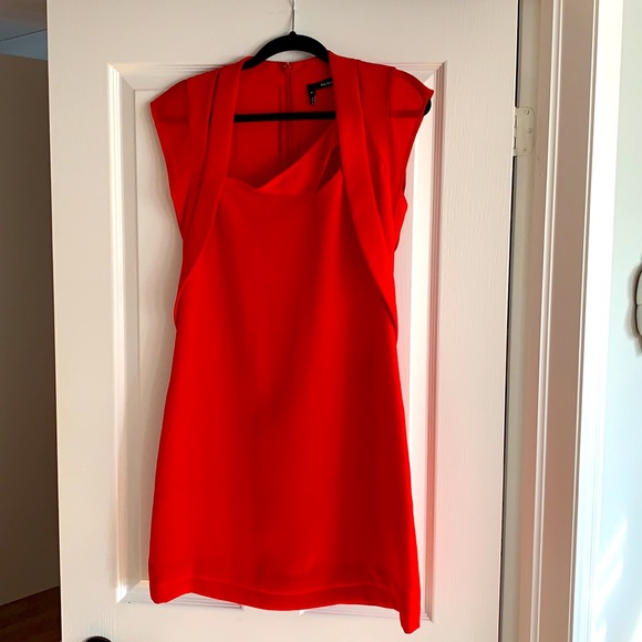 Red dress - Picture 1 of 5